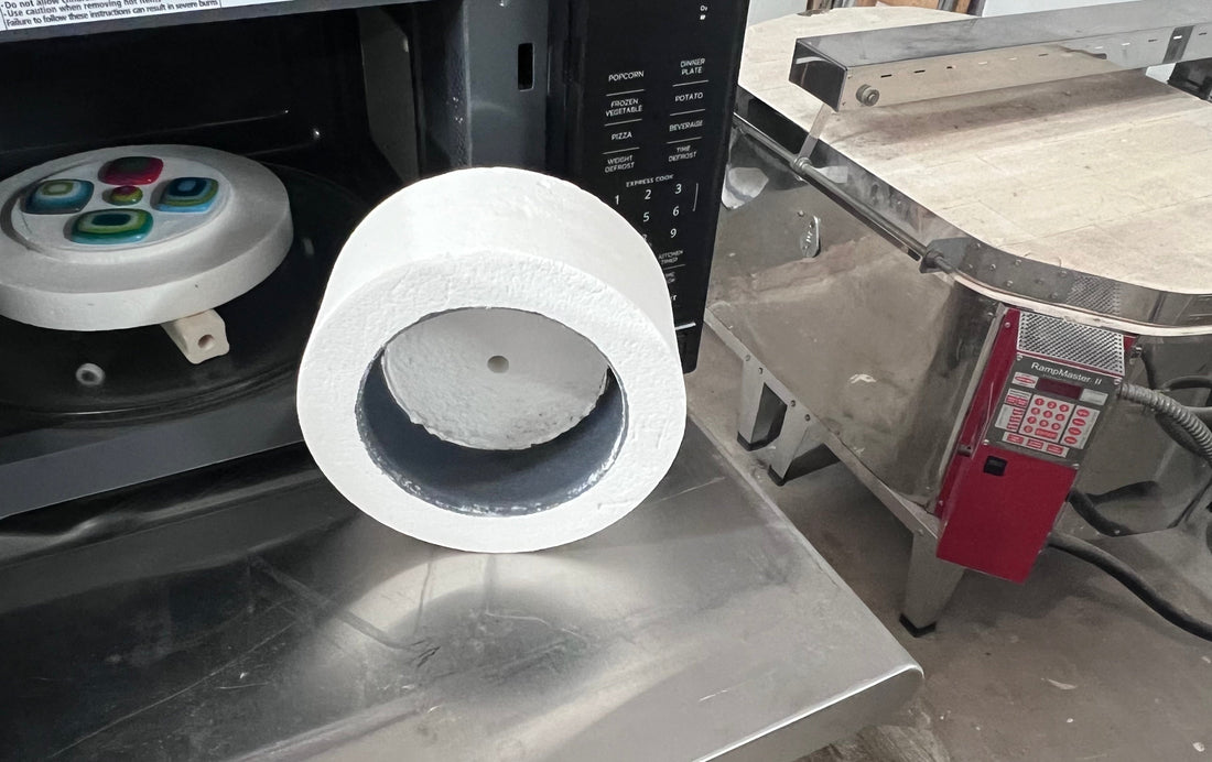 Microwave Kilns vs. Full-Size Kilns: Which is Right for Your Fused Glass Journey?